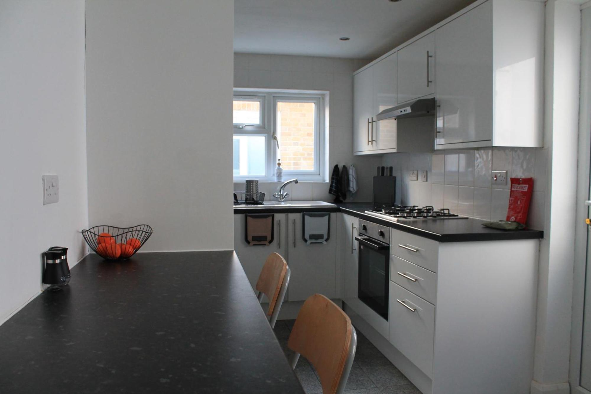 City Reach Retreat Spacious 4Bed House Startford Maryland Great Transport Links ロンドン エクステリア 写真